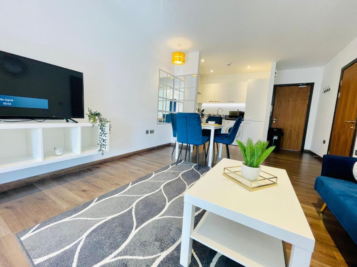 Park Street Apartment Luton By Hostaguest Екстер'єр фото